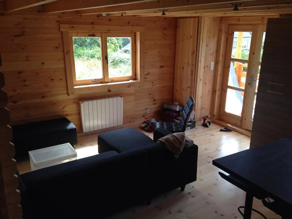 Petit Chalet En Presqu'Iles De Crozon Villa Roscanvel