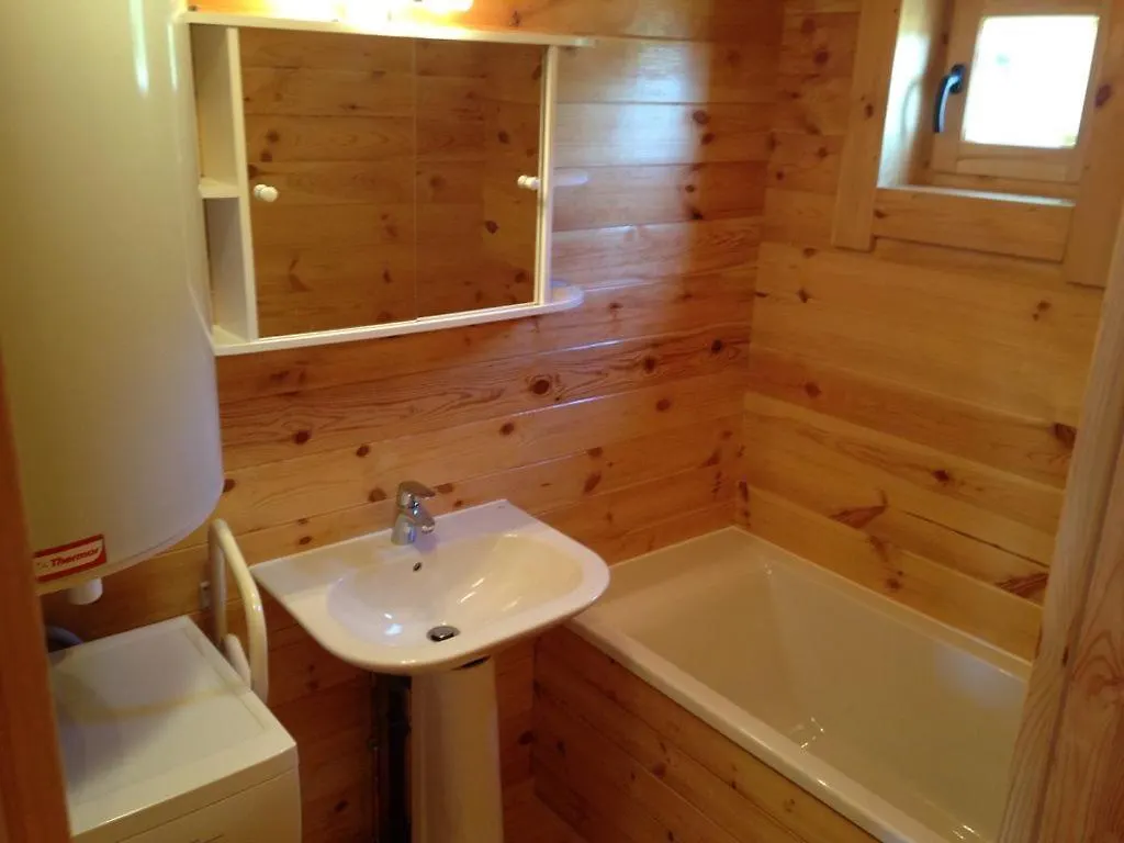 Petit Chalet En Presqu'Iles De Crozon Villa Roscanvel